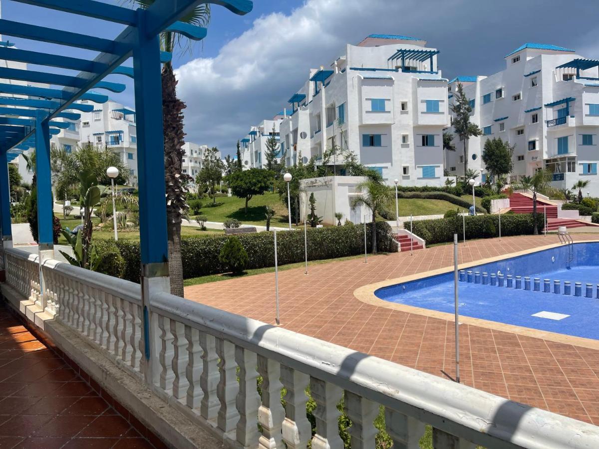 Luxury Apartment With Swimming Pool View 마리나 스미르 외부 사진